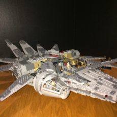 lego_falcon